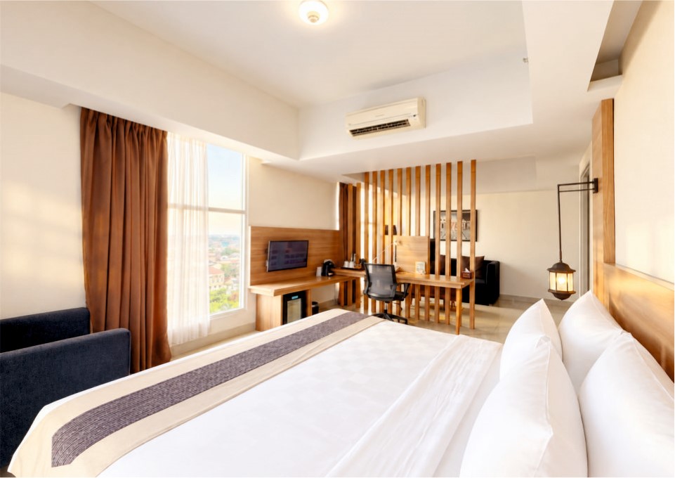 SUITE ROOM