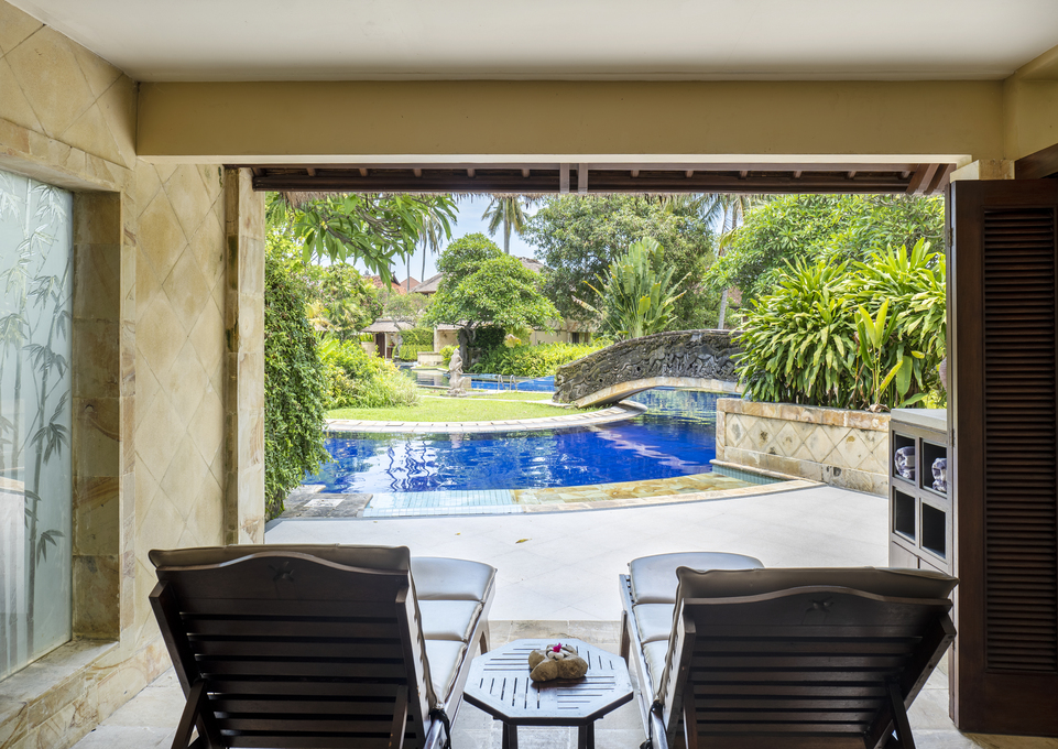 Pool Villa Club