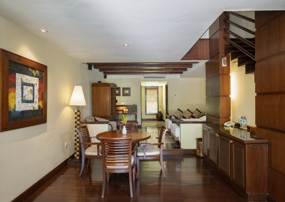 Duplex Pool Villa Club