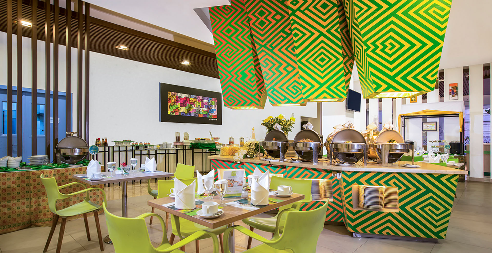 KHAS Makassar Hotel